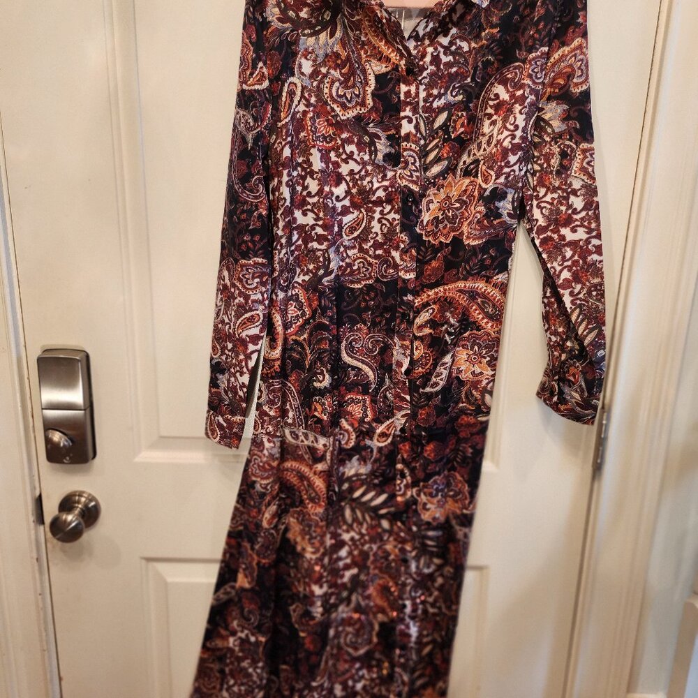 AK paisley print dress. New with tags.